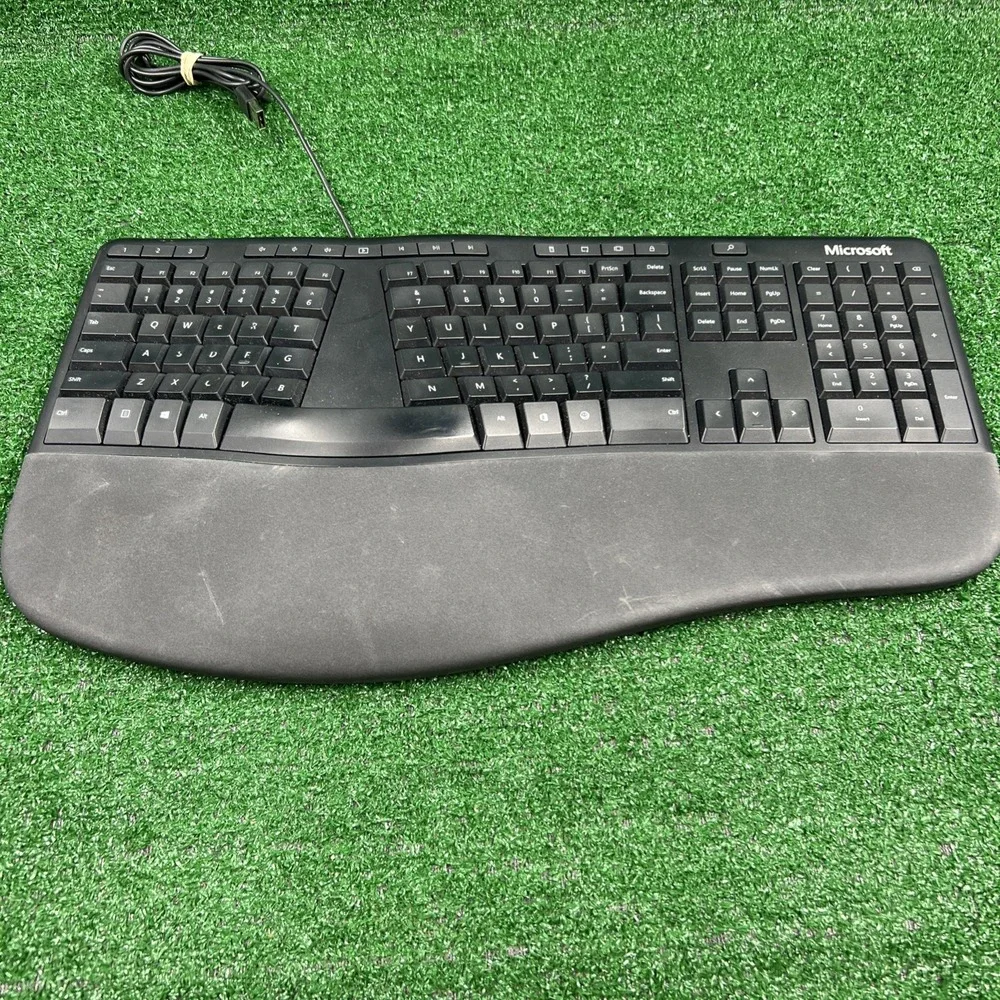 Microsoft Ergonomic Keyboard 1878 Wired USB 2.0‎ Black Tested